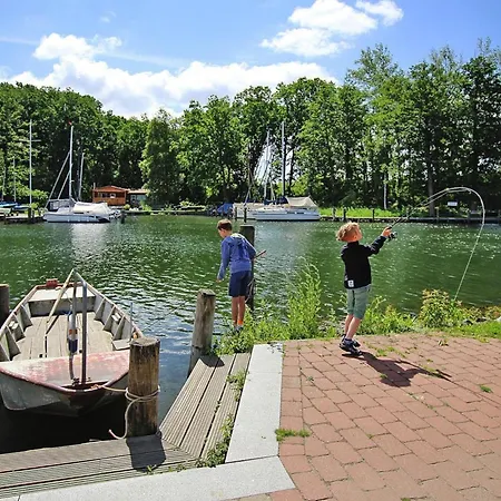 Hafenflair Am Plauer See, Cleaning Included Plau am See